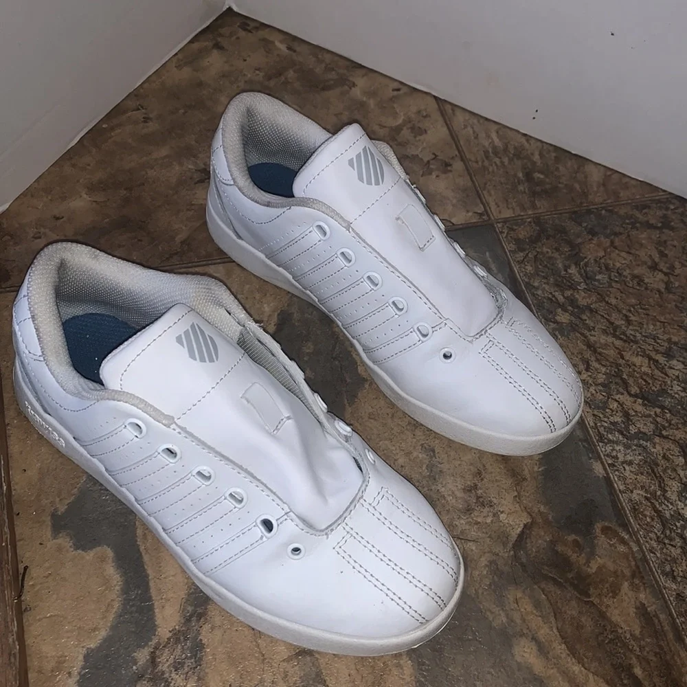 K-Swiss Classics Kicks - Picture 2 of 3